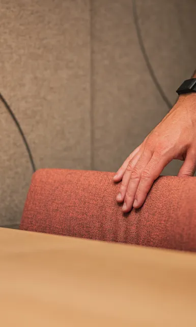 Sitzungszimmer-Stuhl mit Hand