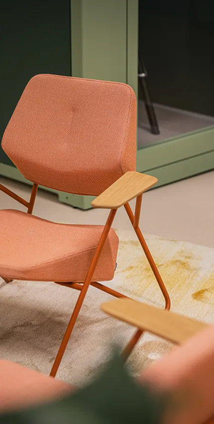 Lounge Chair in rot