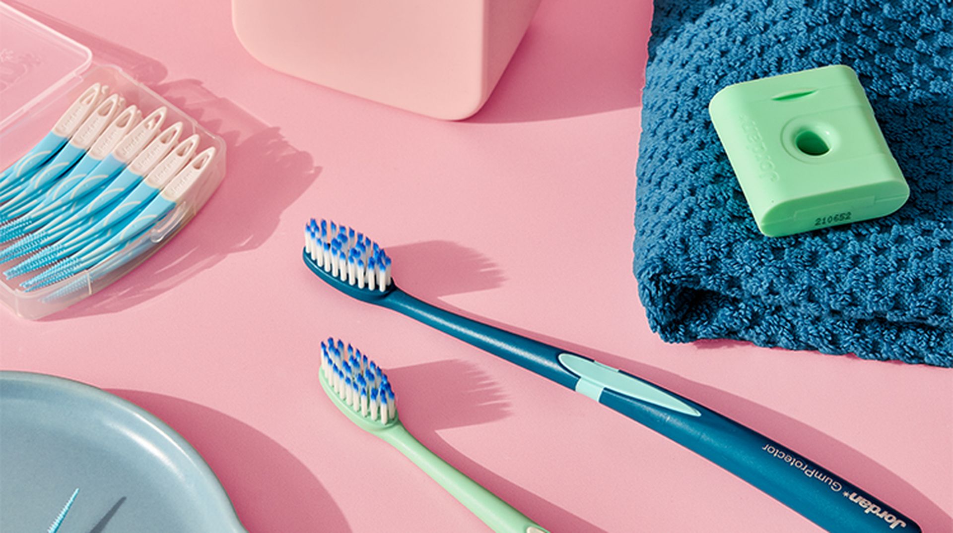 Jordan GumProtector, everyday floss, interdental sticks