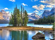 Ontario lakes, islands and forest escapes