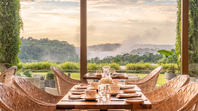 Esteros del Iberá y Cataratas del Iguazú de Lujo