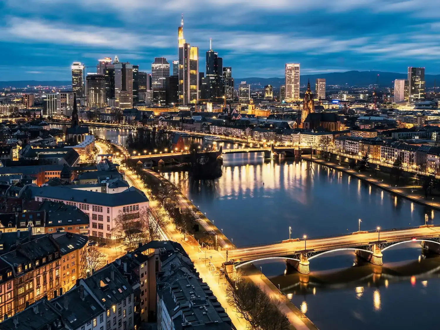 Frankfurt am Main Skyline Nacht