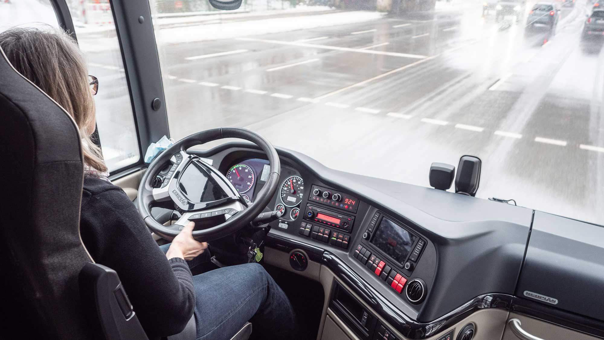 Mitarbeitershuttle für Logistikriesen