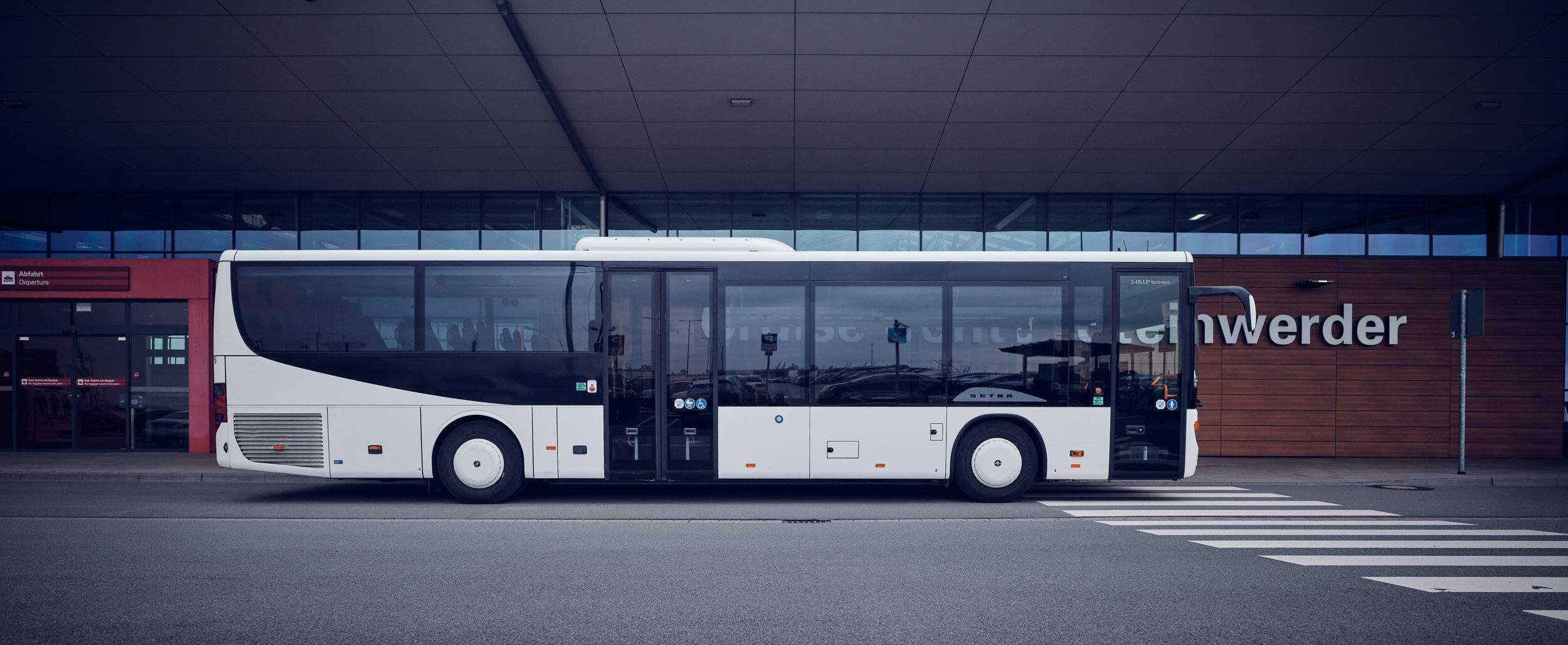 Shuttle Bus mieten 