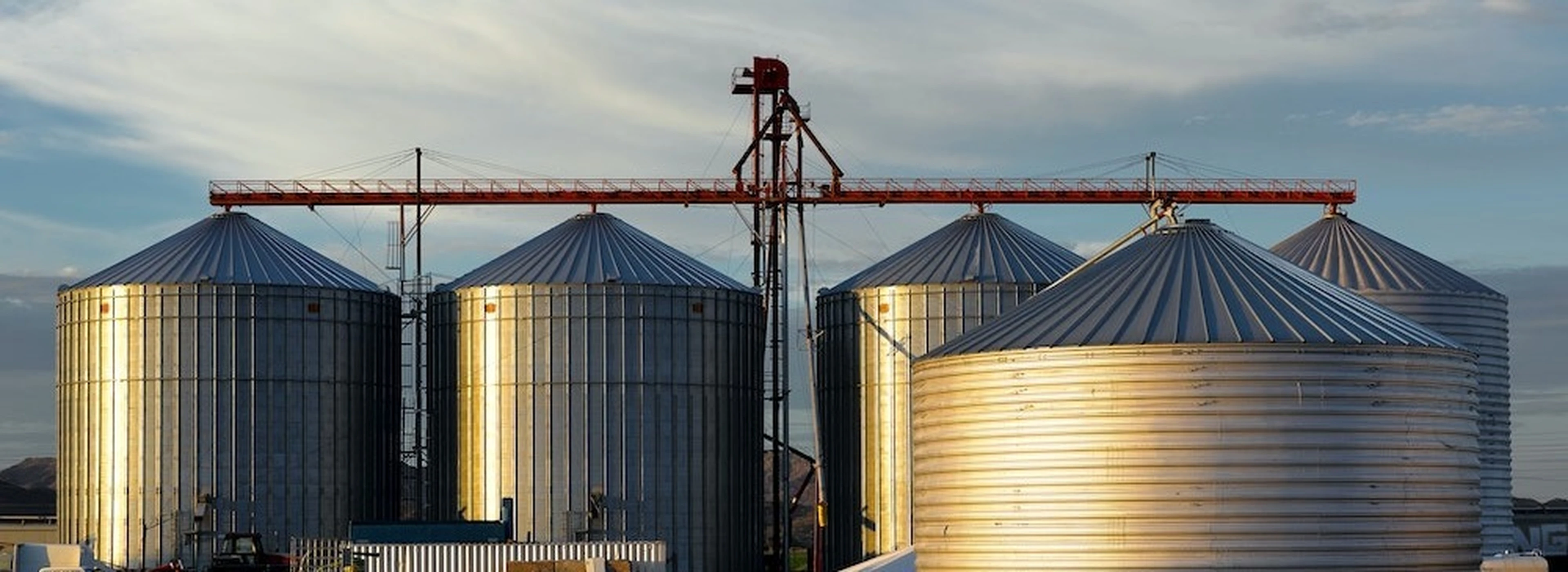 Breaking hotel silo mentality