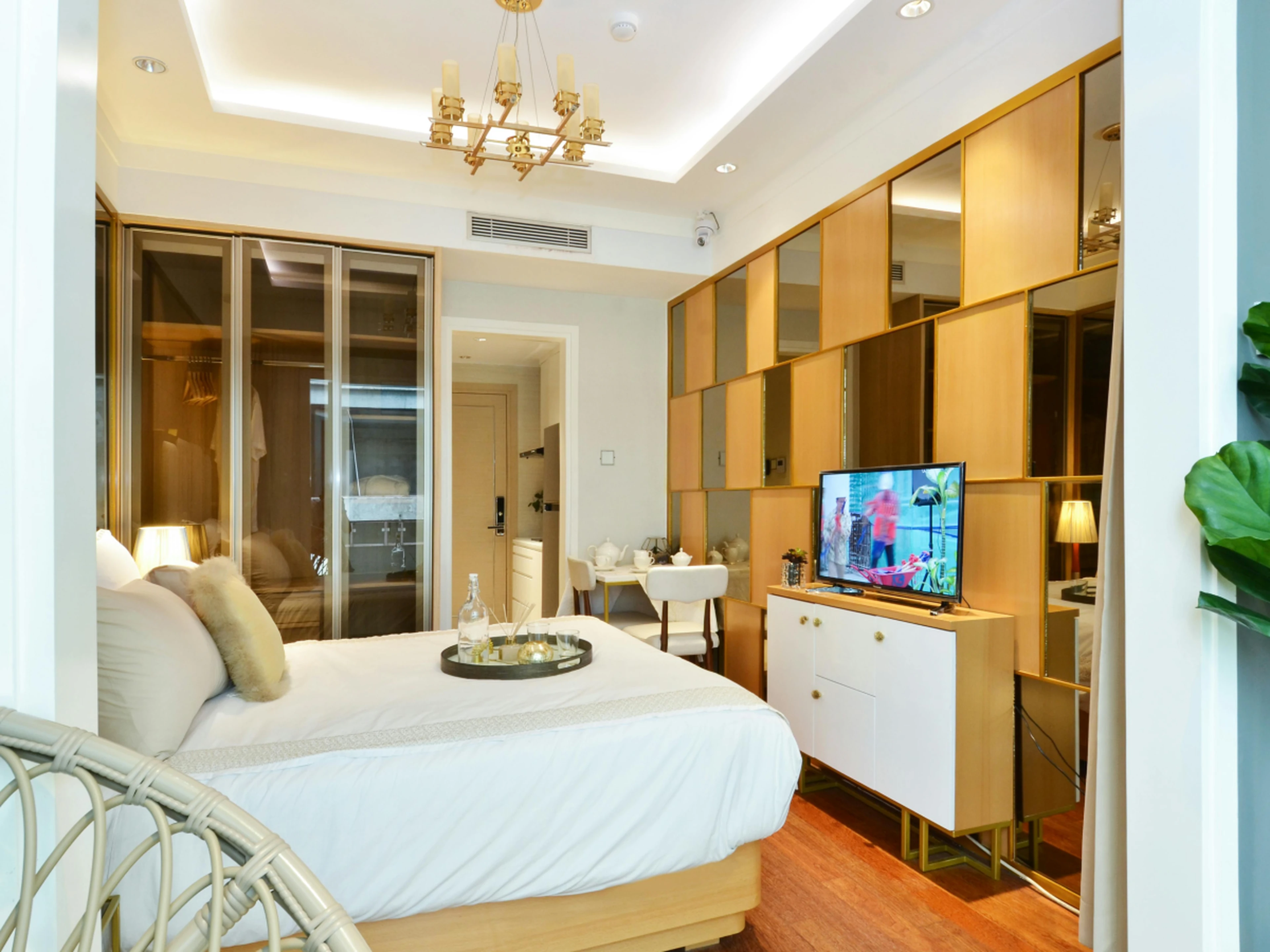 hotel room