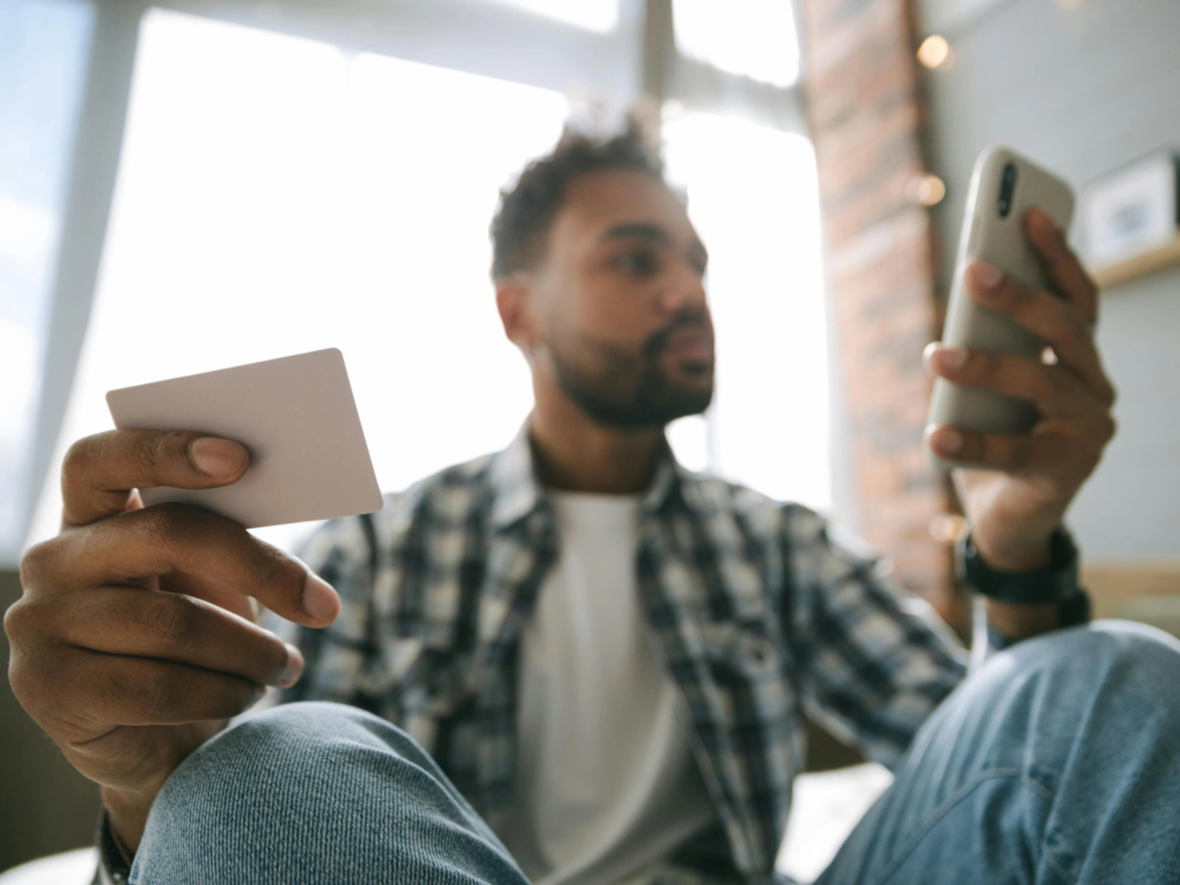 mobile hotel booking and payment