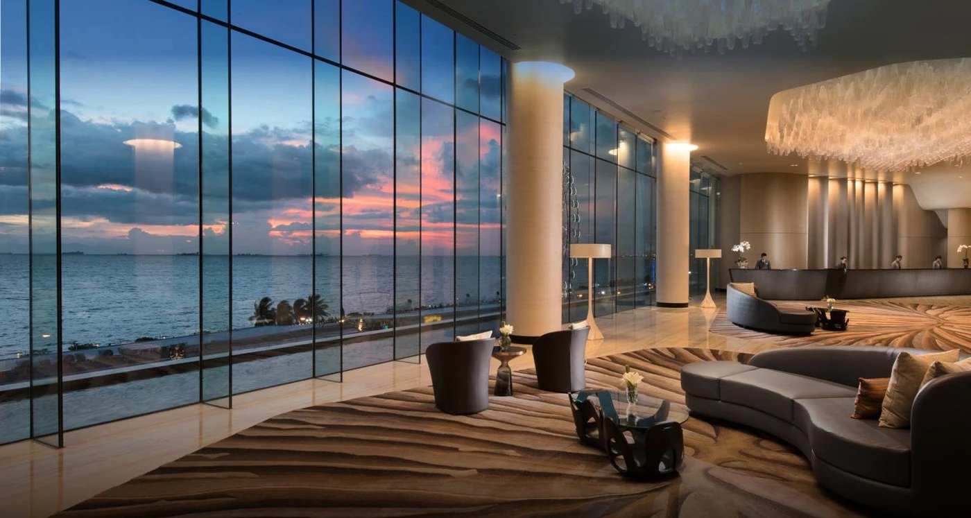 Mid Continent Hospitality lobby