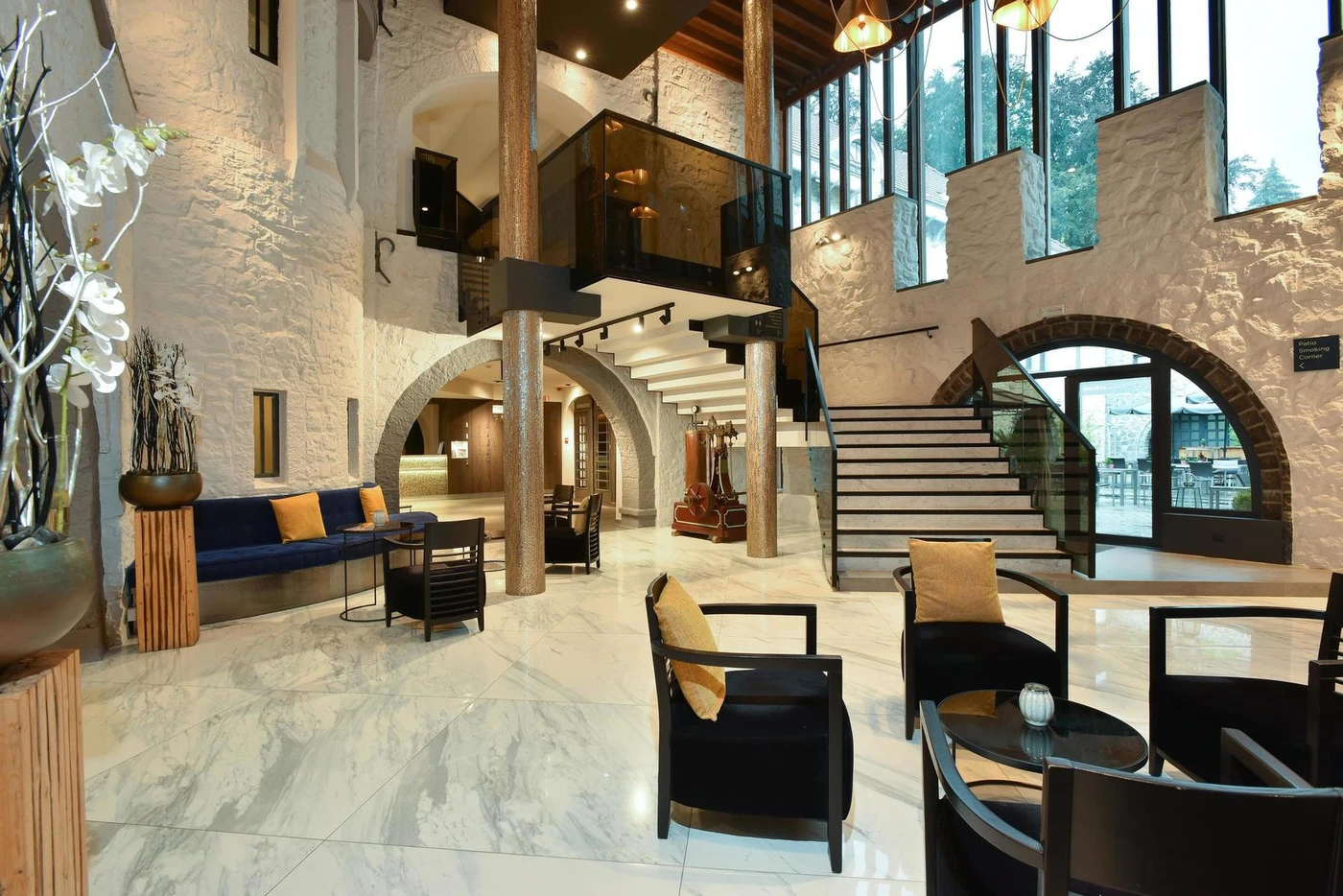 martin's chateau du lac hotel lobby