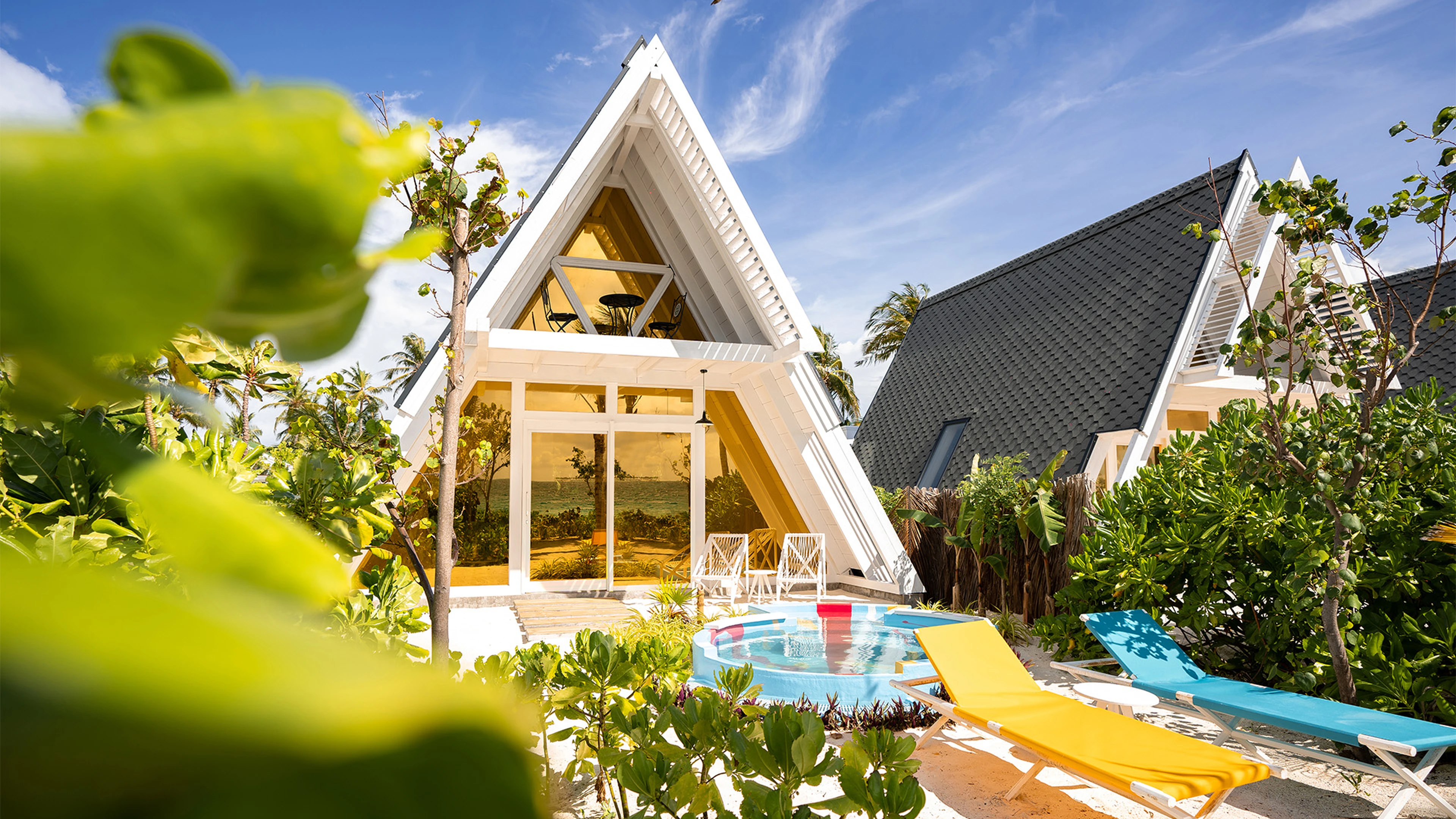 Oaga Art Resort Maldives Haruge Beach Villa