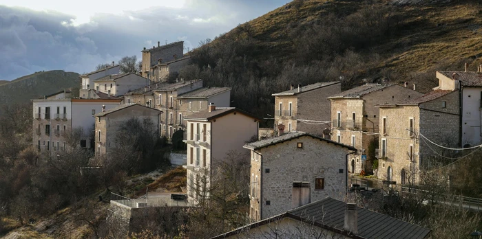 This blog will give you as a hotelier a more nuanced view of the threat posed by short term rentals