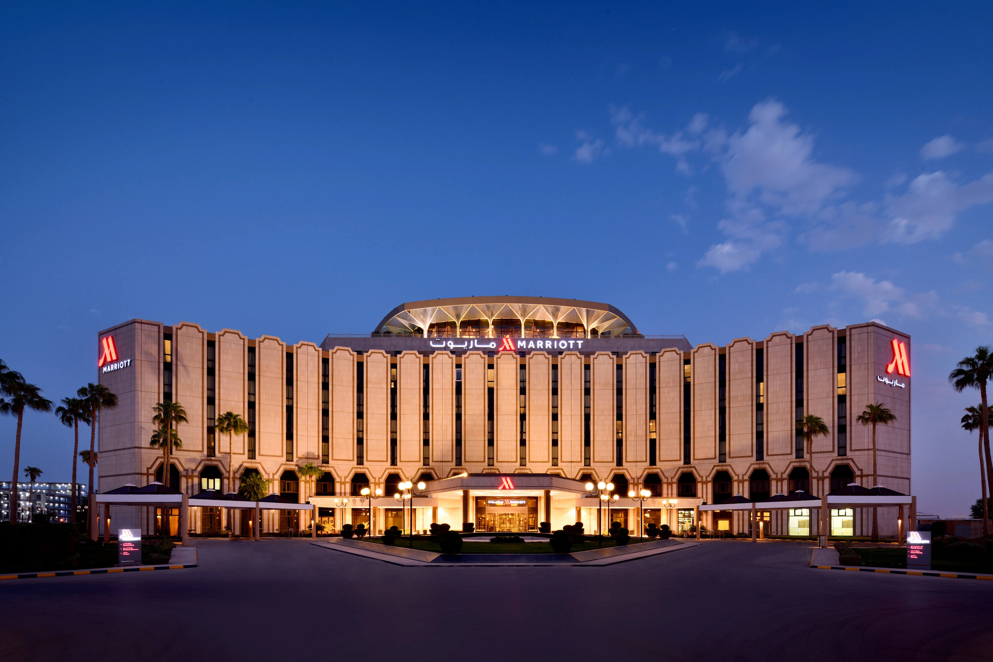 Riyadh Airport Marriott Hotel RUHAP Exterior