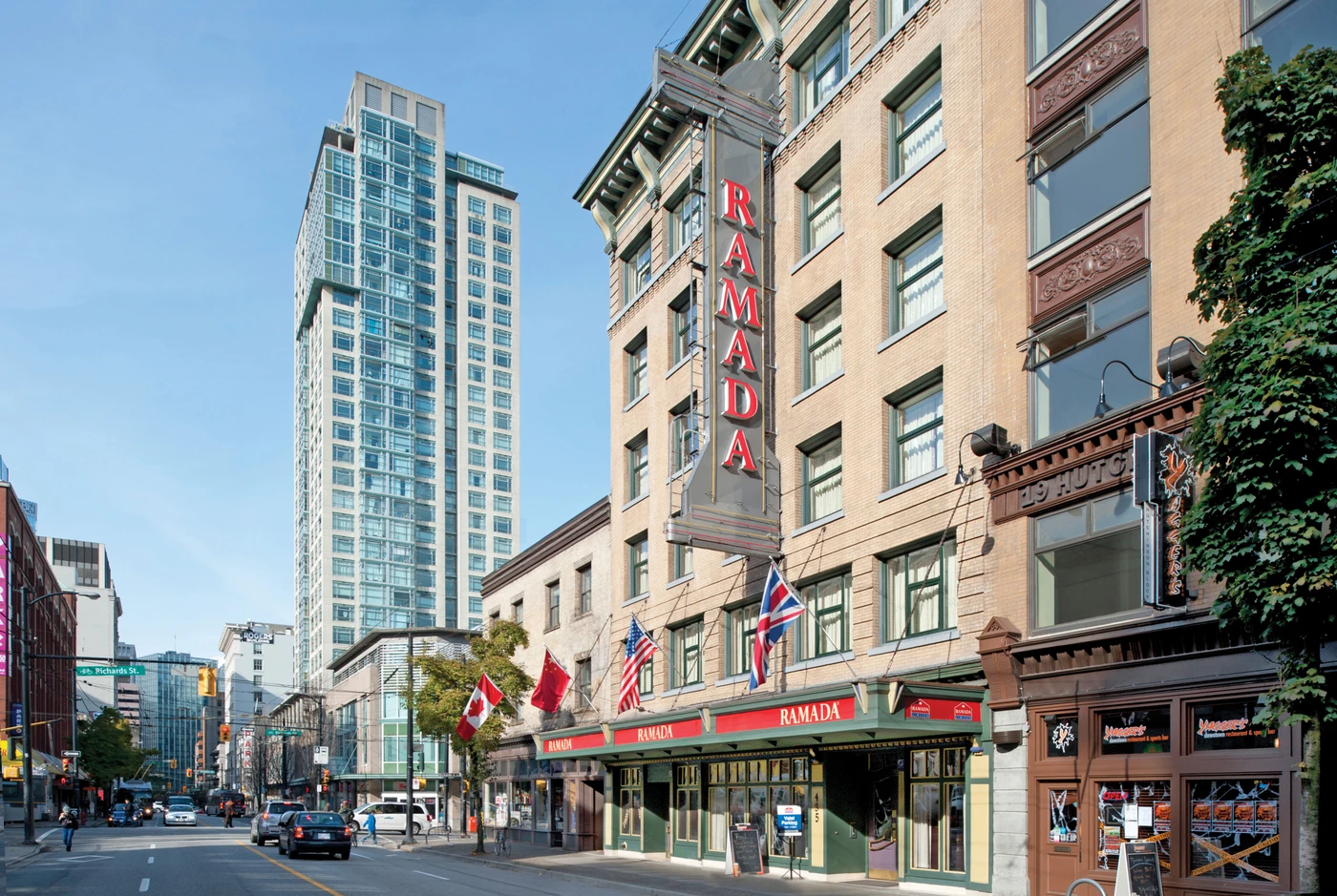Days Hospitality vancouver exterior