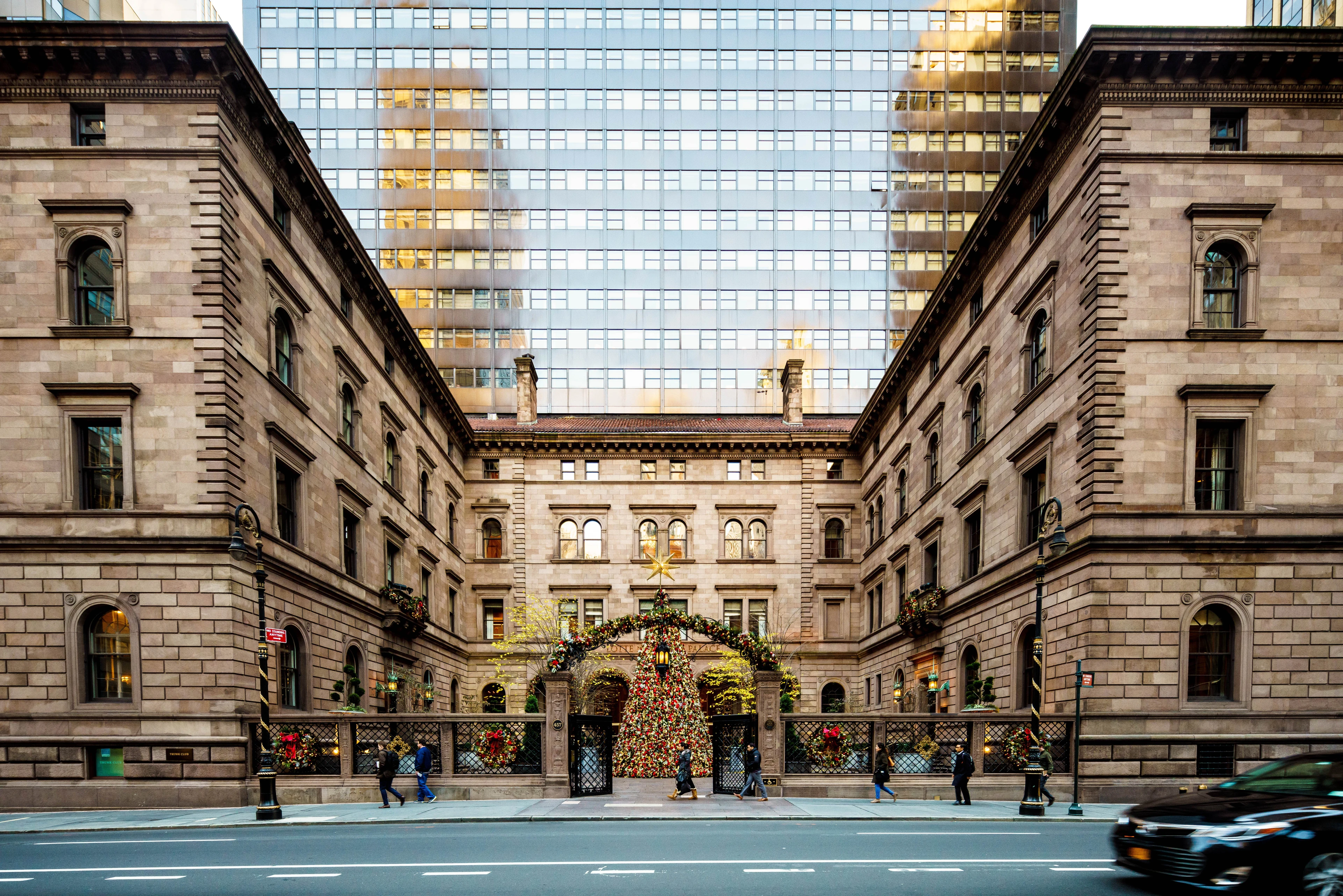 Lotte New York Palace Hotel