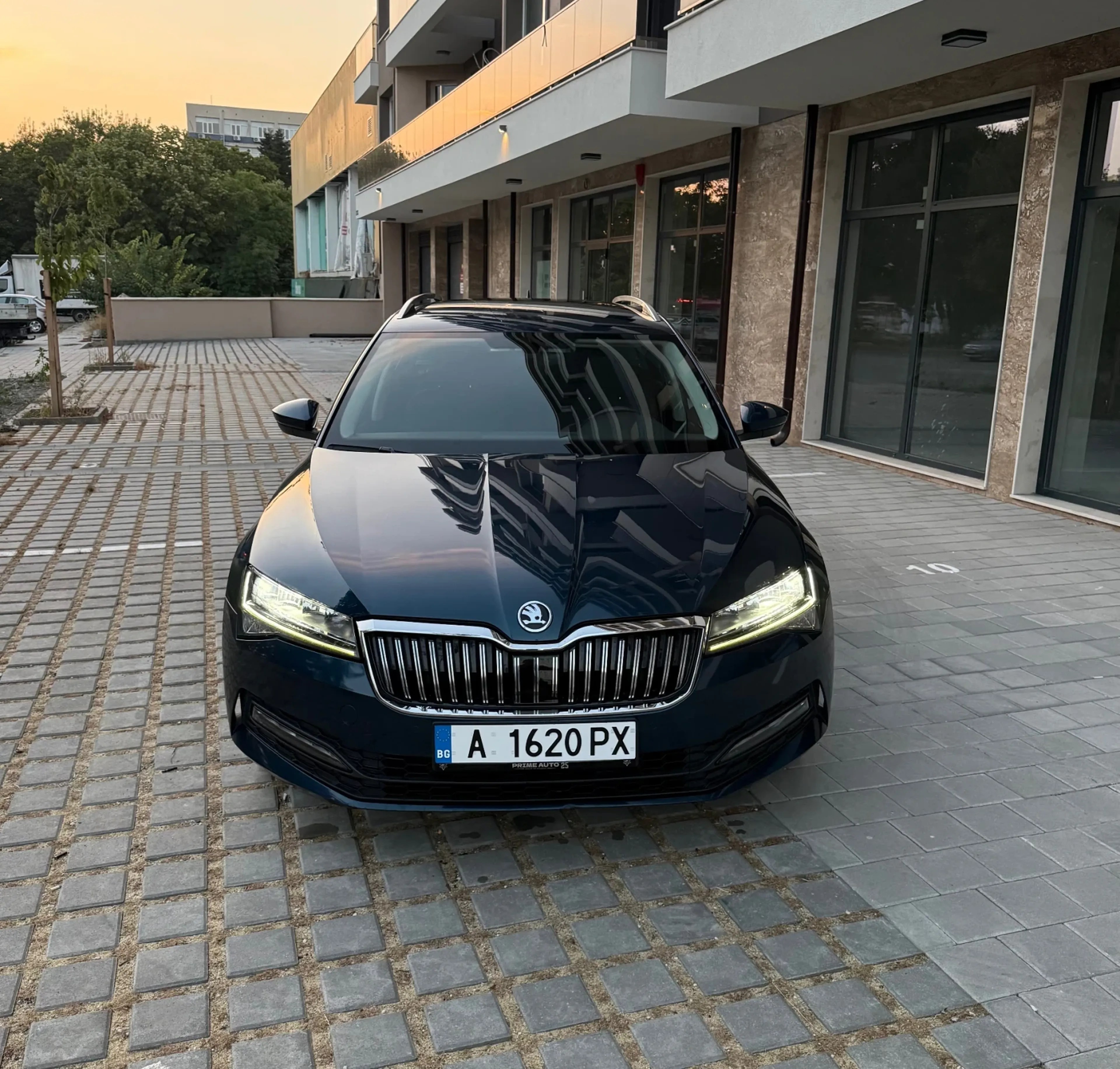 Skoda Superb 2.0 TDI BUSINESS — снимка 1