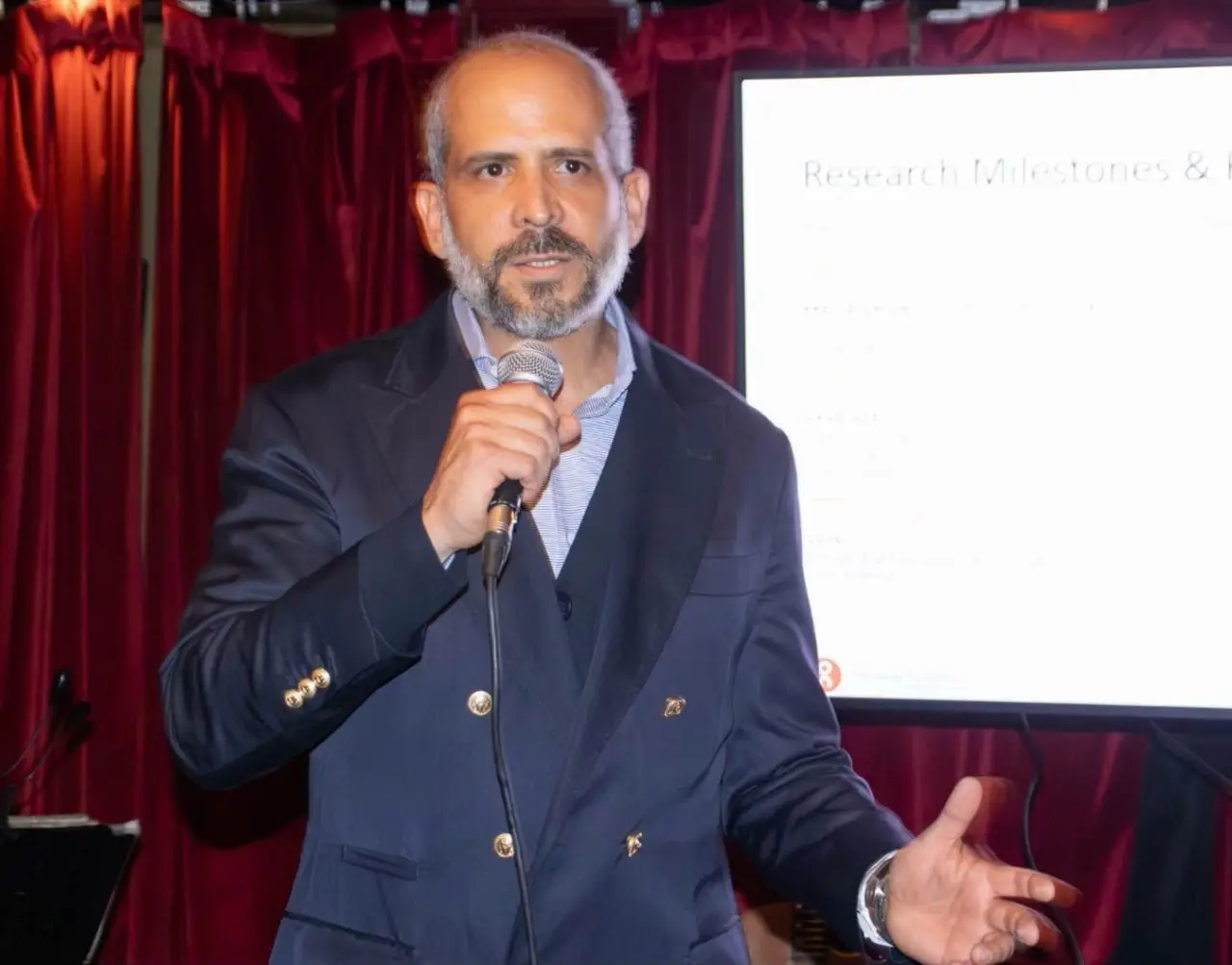 Dr Julio Peguero