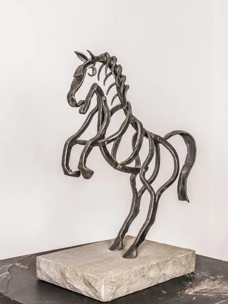 Pferd geschmiedet klein