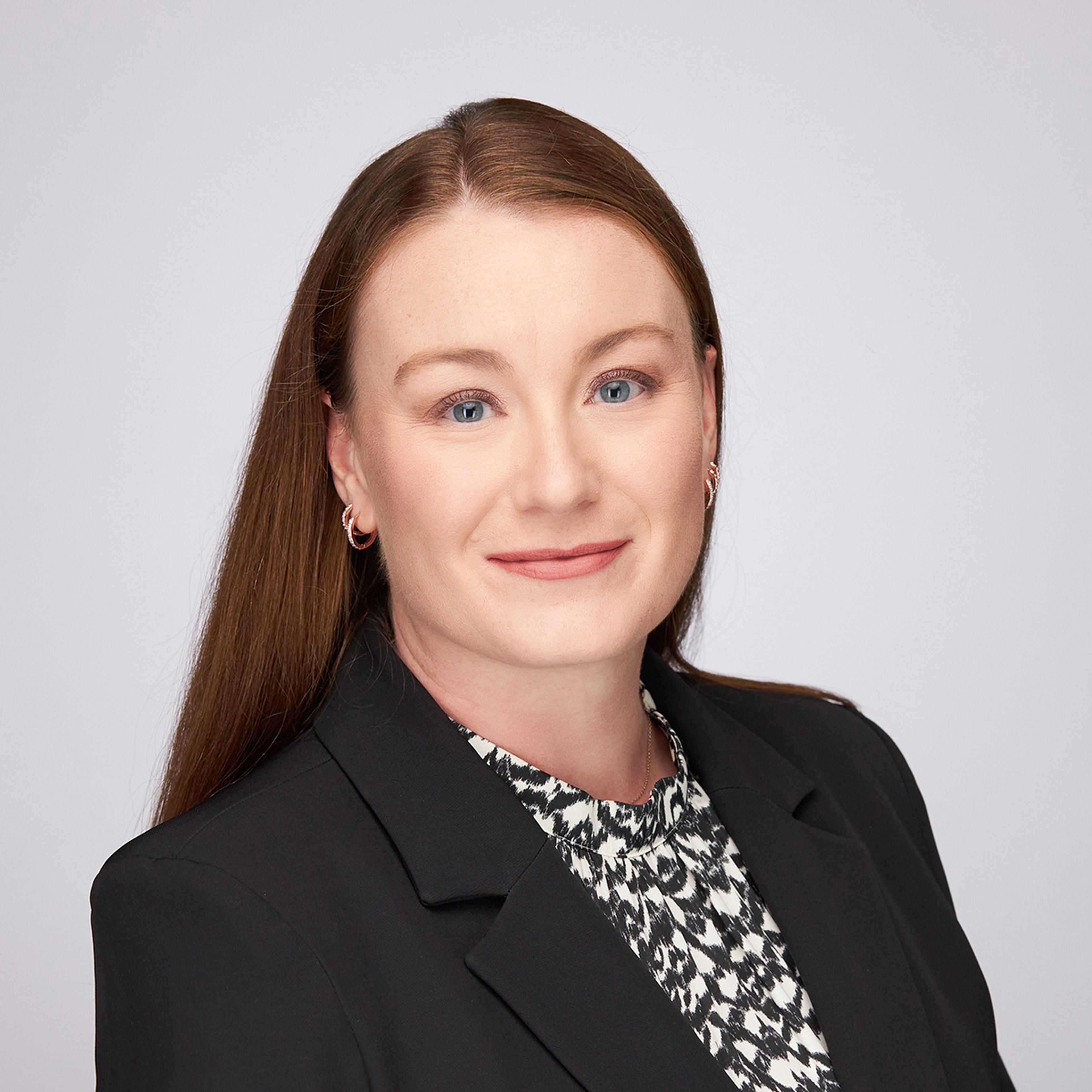 Rachel King headshot