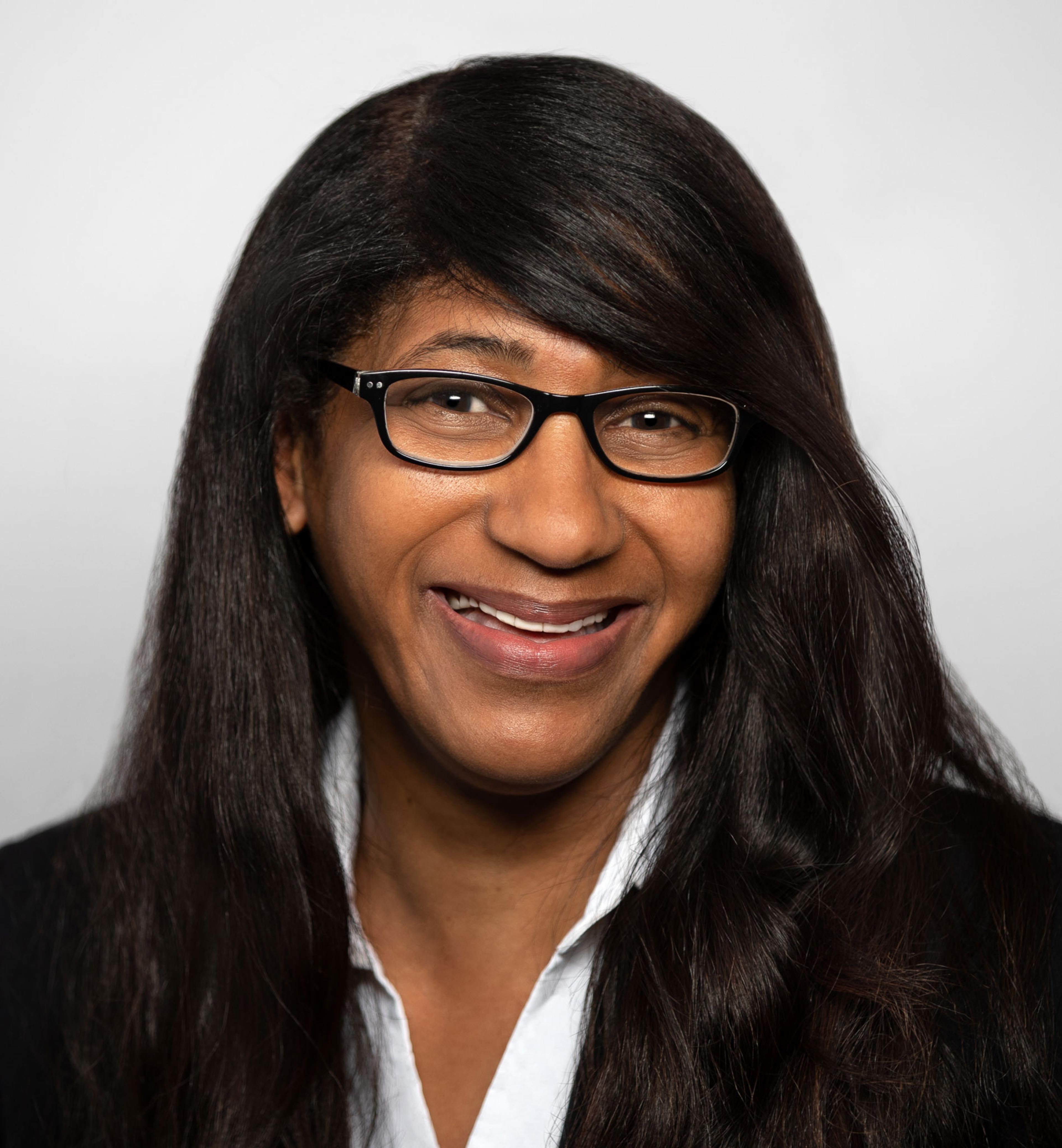 Daphne Agillard headshot
