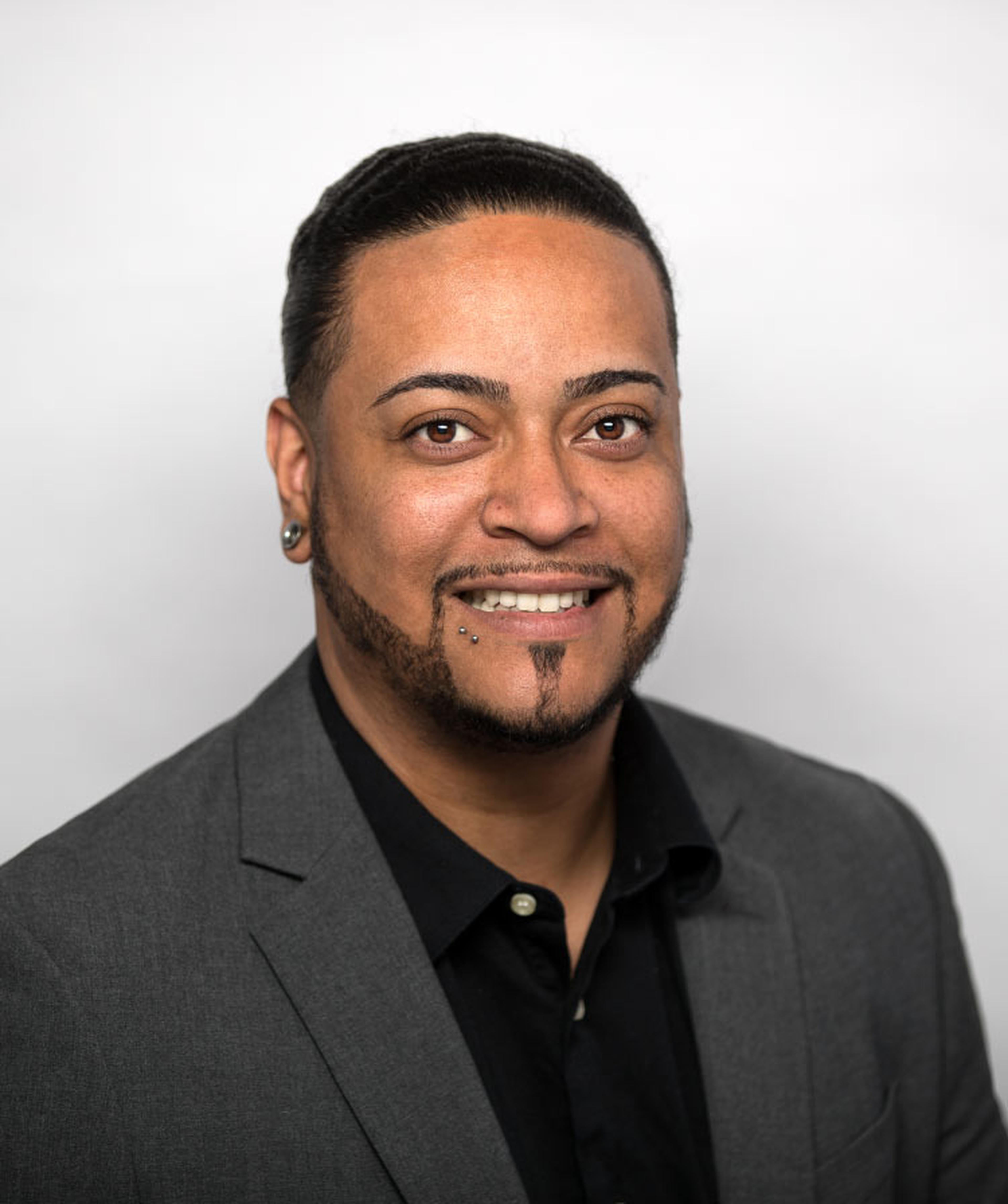 Juan Rivera headshot
