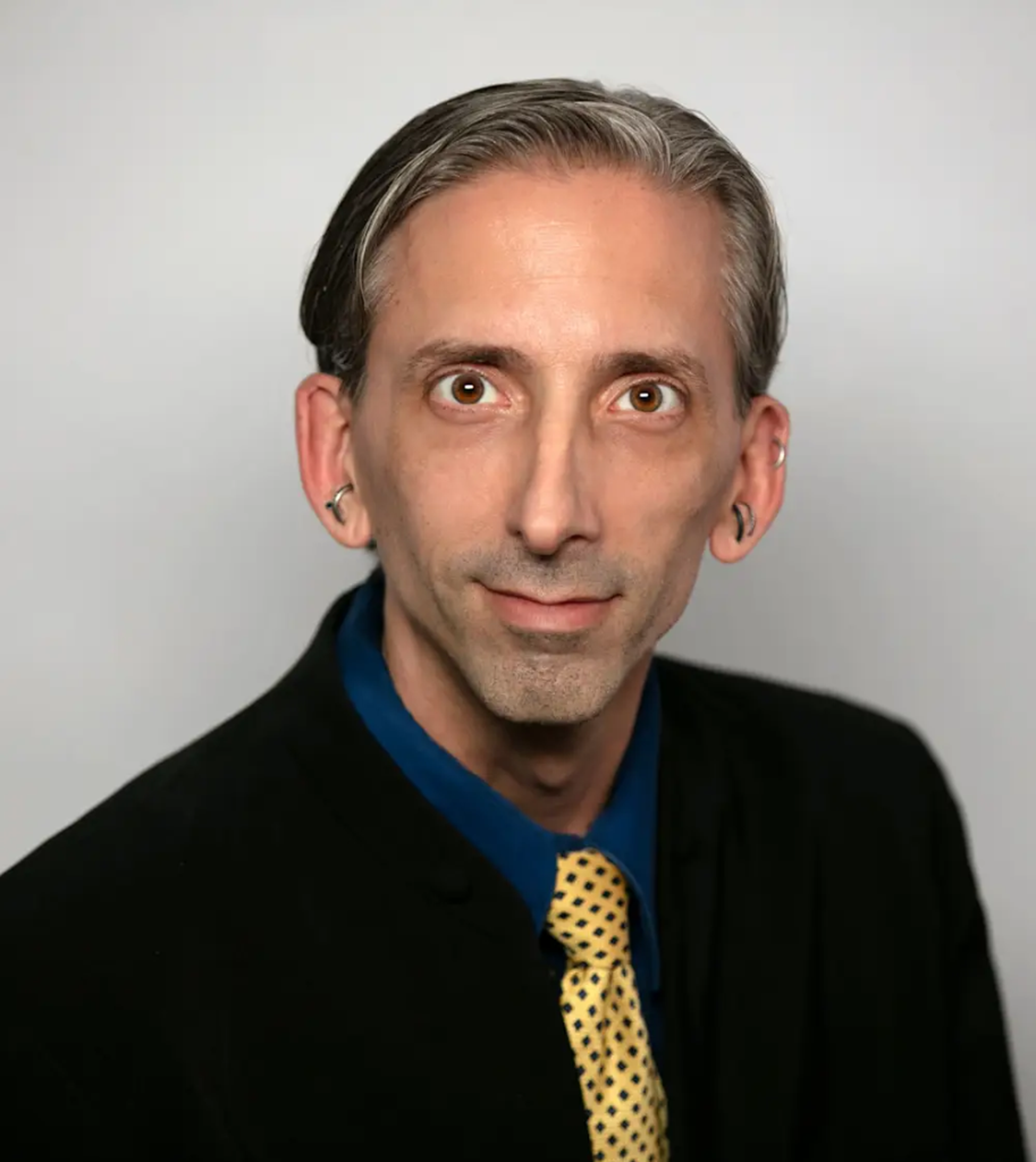 Philip Slusher headshot