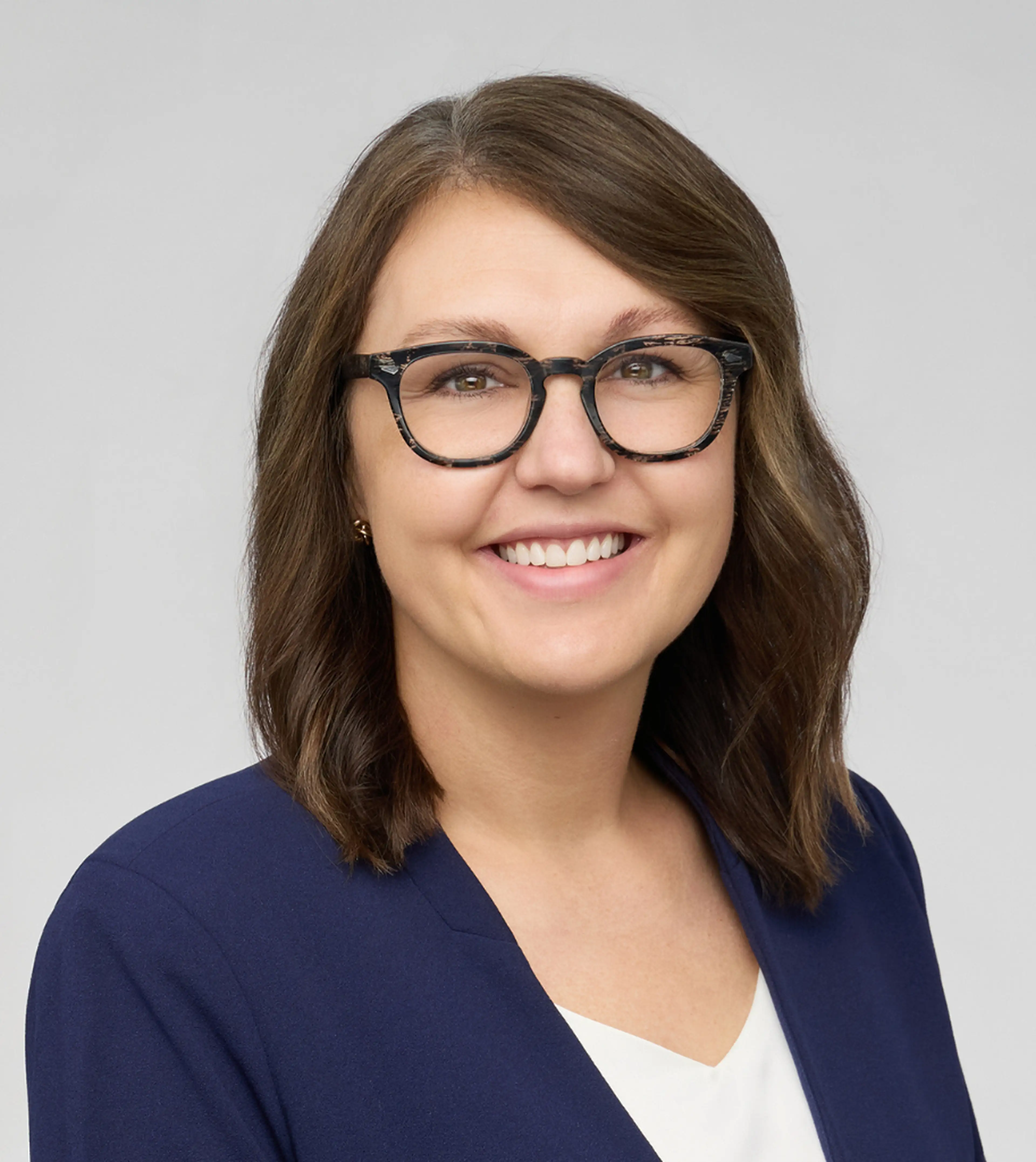 Holly Weaver headshot
