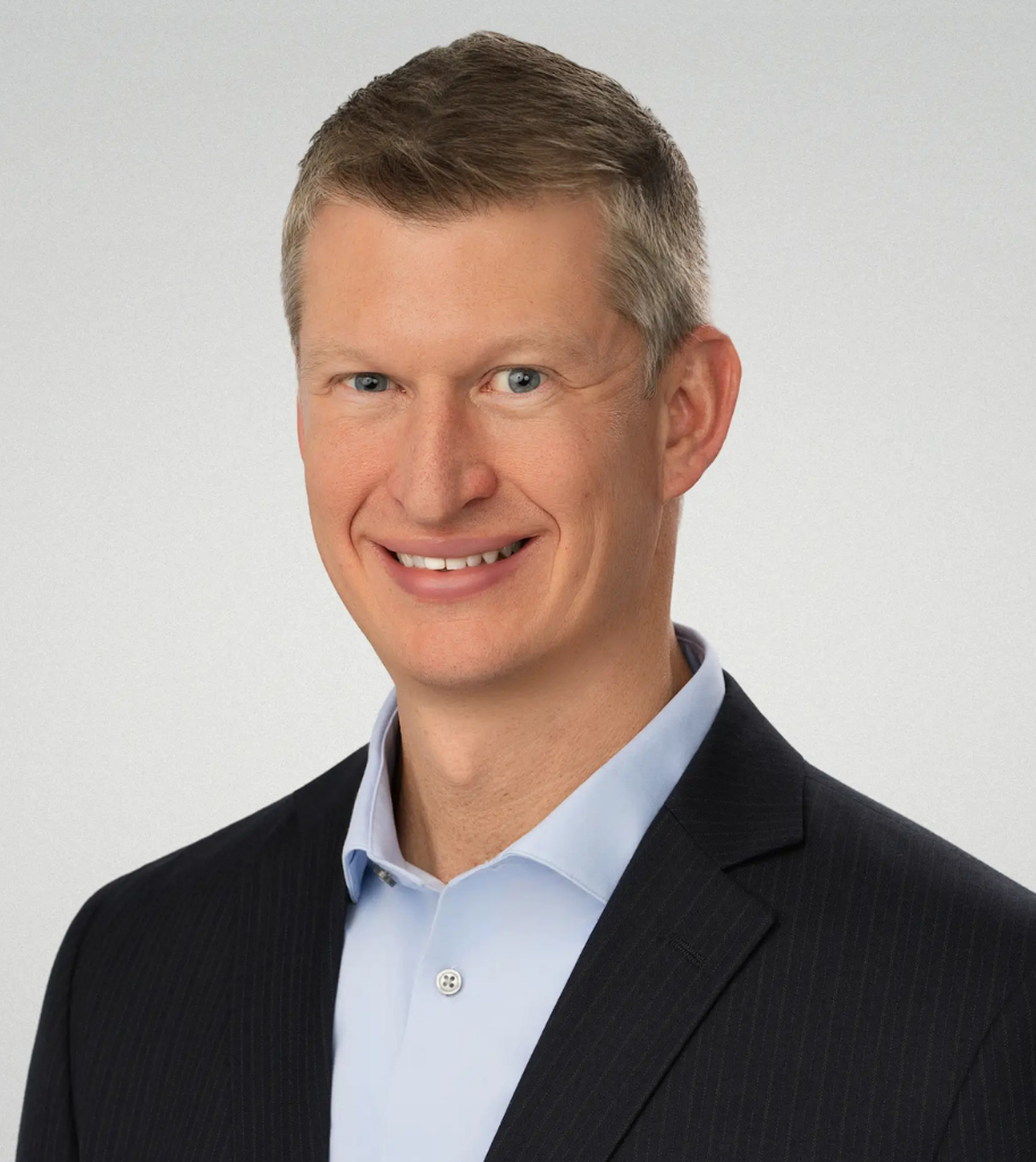 Benjamin Langhammer headshot