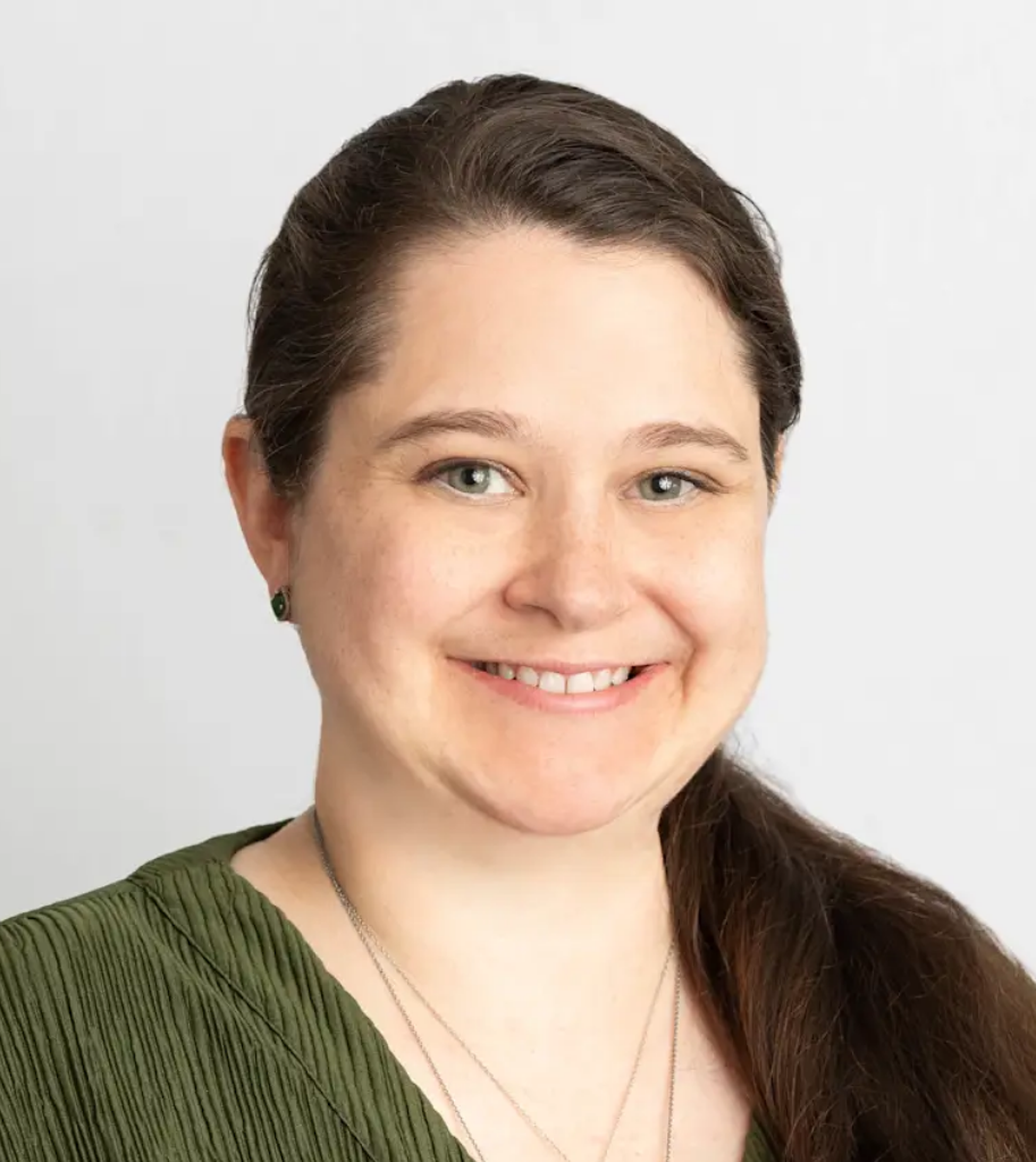 Tricia White headshot