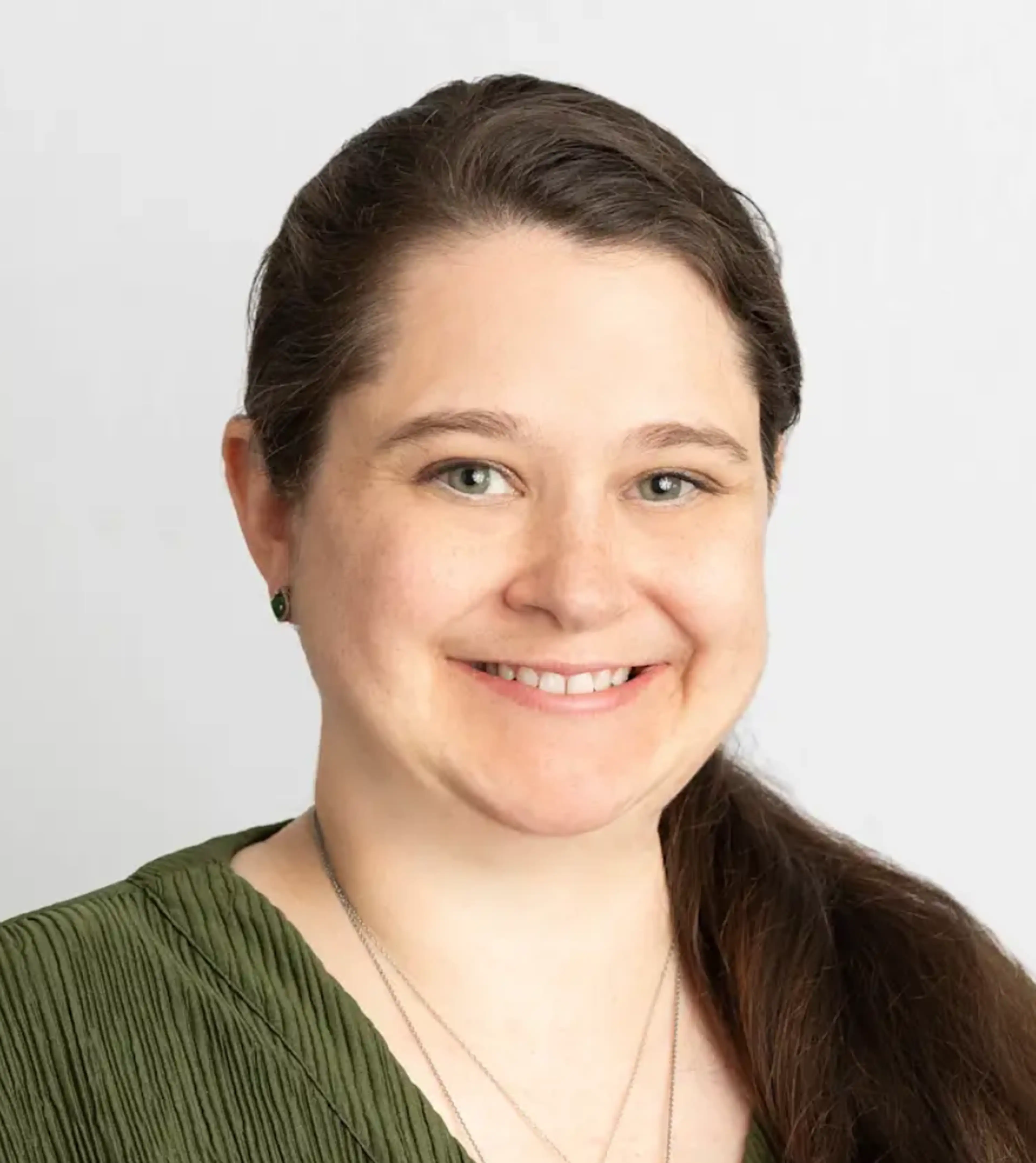 Tricia White headshot
