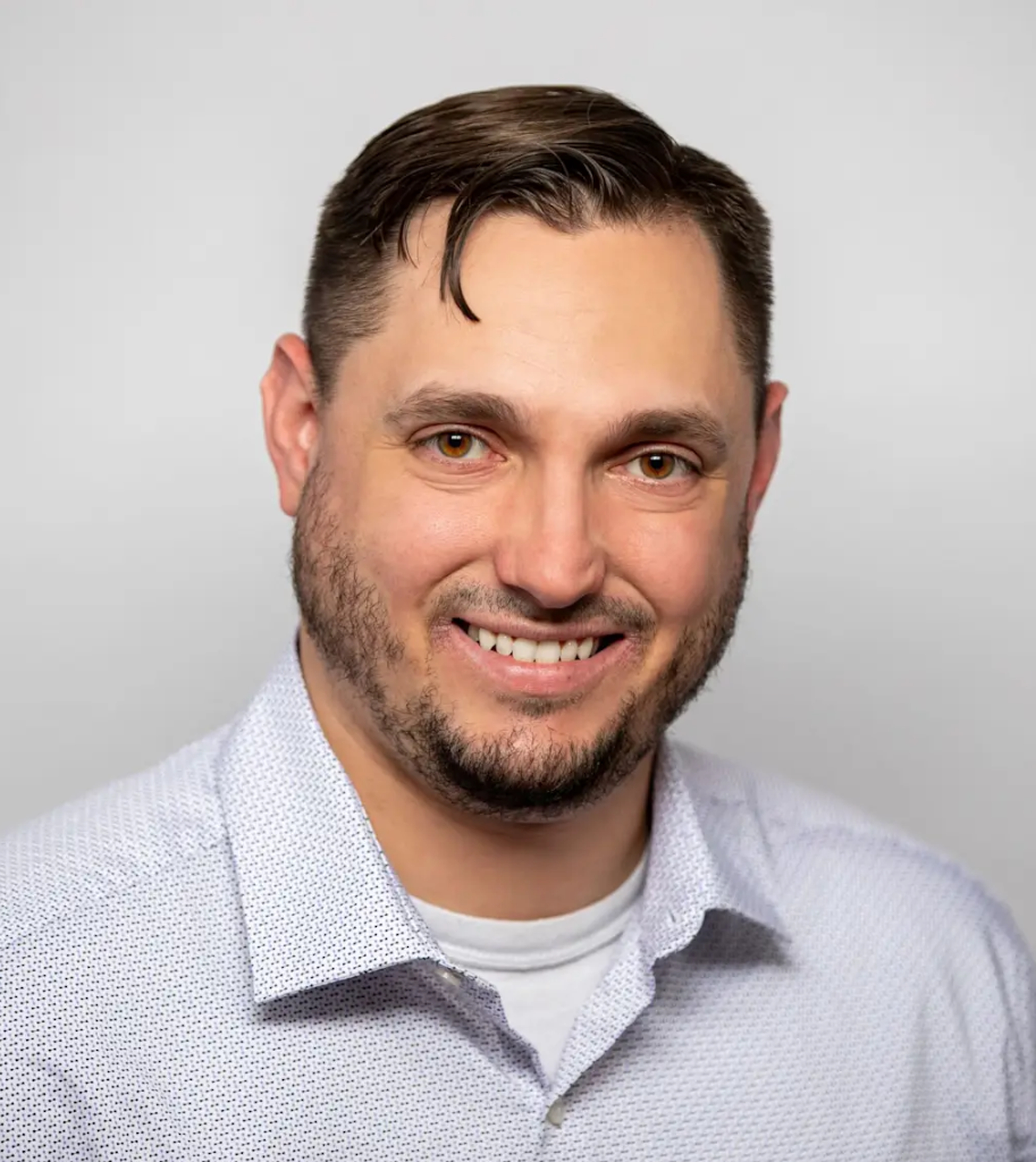 Troy Earley headshot
