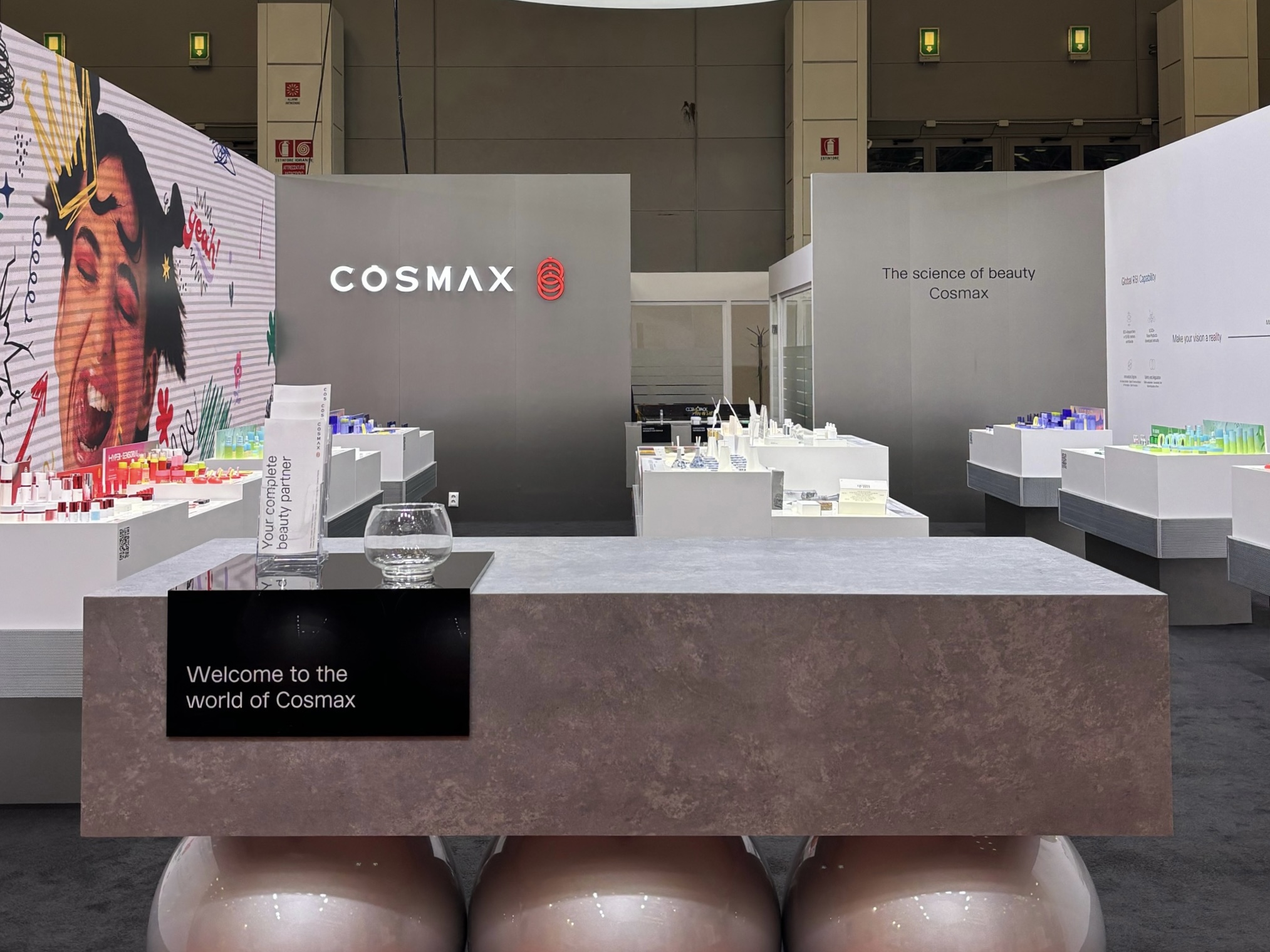 Cosmax