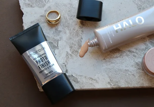 Sådan lægger du en makeupbase, der holder hele dagen