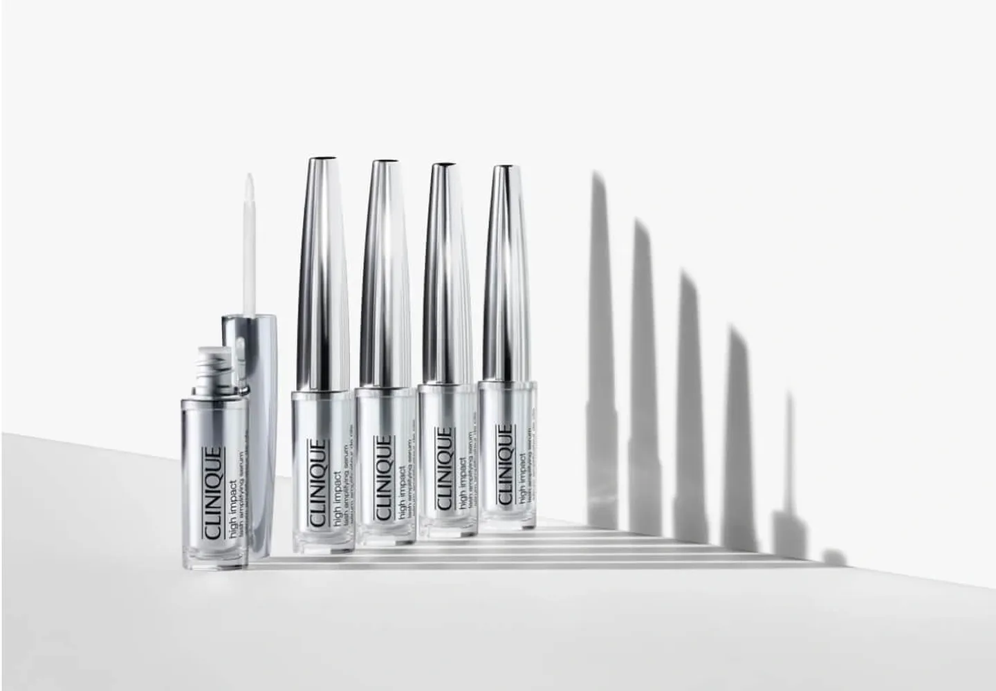 Gi vippene dine et løft med Cliniques nye nattserum og mascara