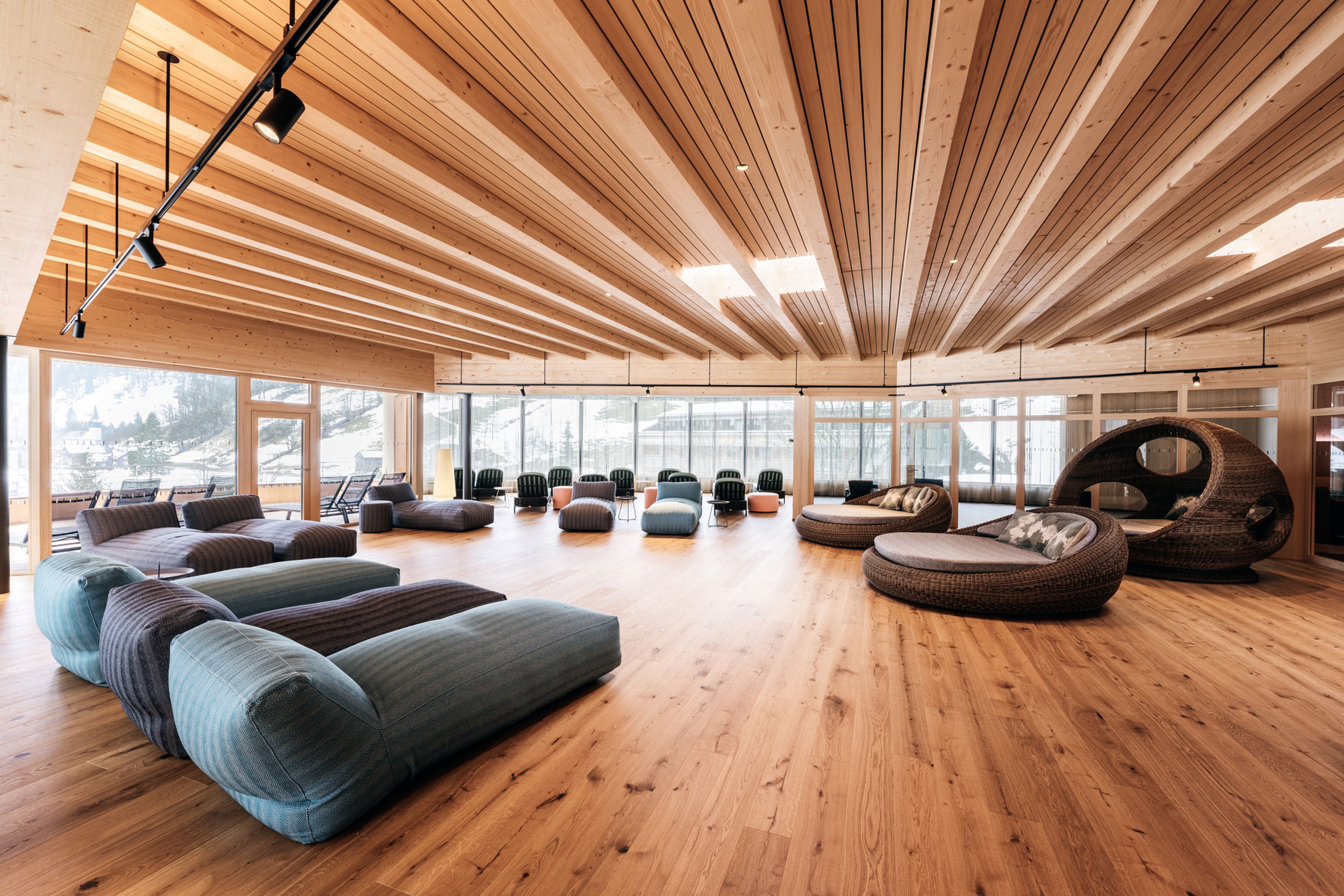 Detailaufnahme Holz-Innenausbau Badehaus Bad Reuthe