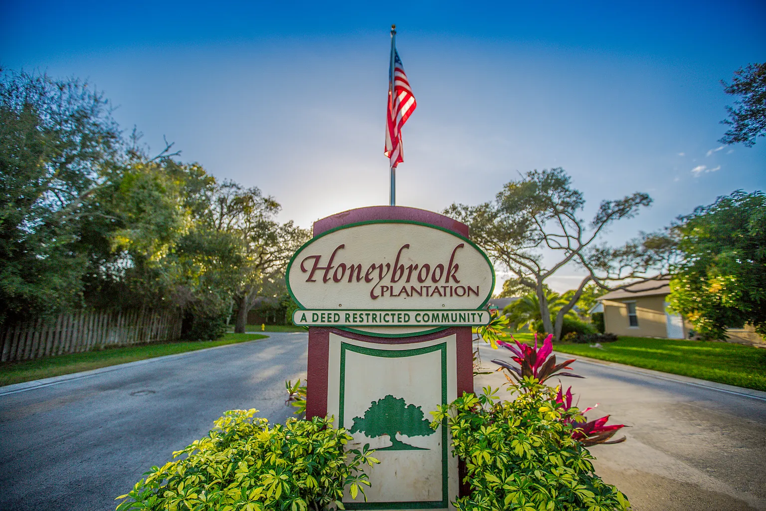 Honeybrook Plantation entrance sign