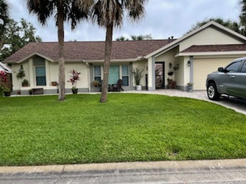 Yard of the Month, May 2025: 2235 Plantation Drive