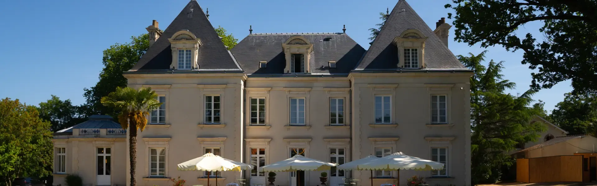 devanture-chateau-portereau-vertou