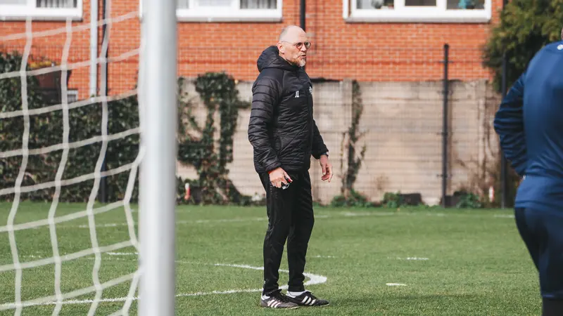 R. Antwerp FC beëindigt samenwerking met Joseph Oosting