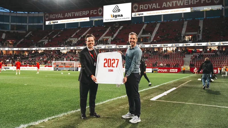 RAFC en Ligna Hout verlengen succesvolle samenwerking!