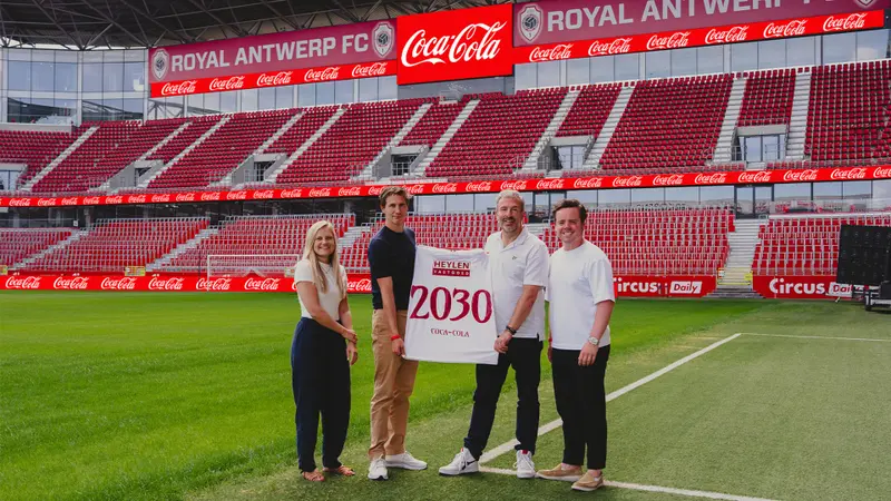   Royal Antwerp FC en Coca-Cola verlengen hun partnership tot minstens 2030
