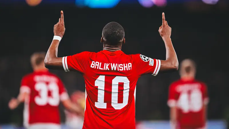 Michel-Ange Balikwisha gaat voetballen voor Celtic FC