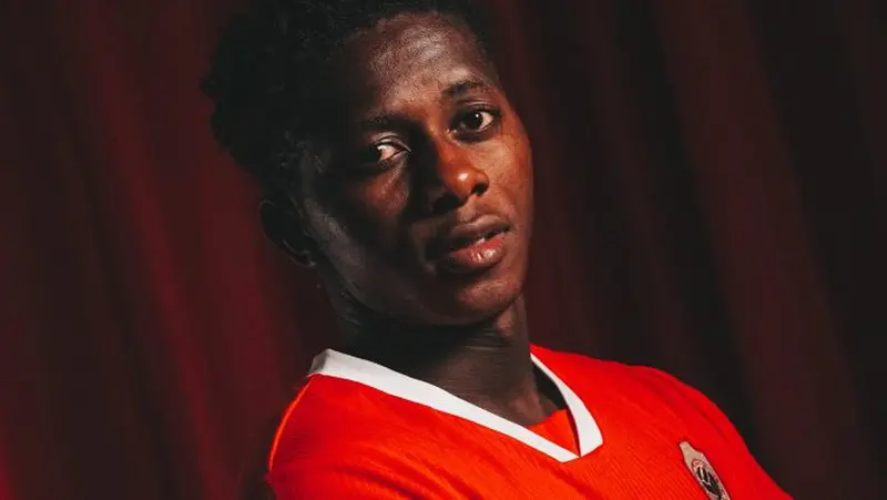 Jules Ahoka nieuwe Rood-Witte middenvelder