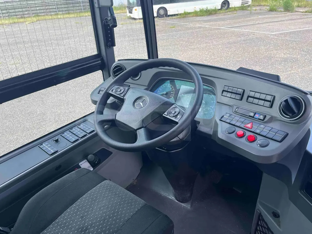 mercedes-benz-citaro-steering-wheel-dashboard-fleequid-WEB62802313138182