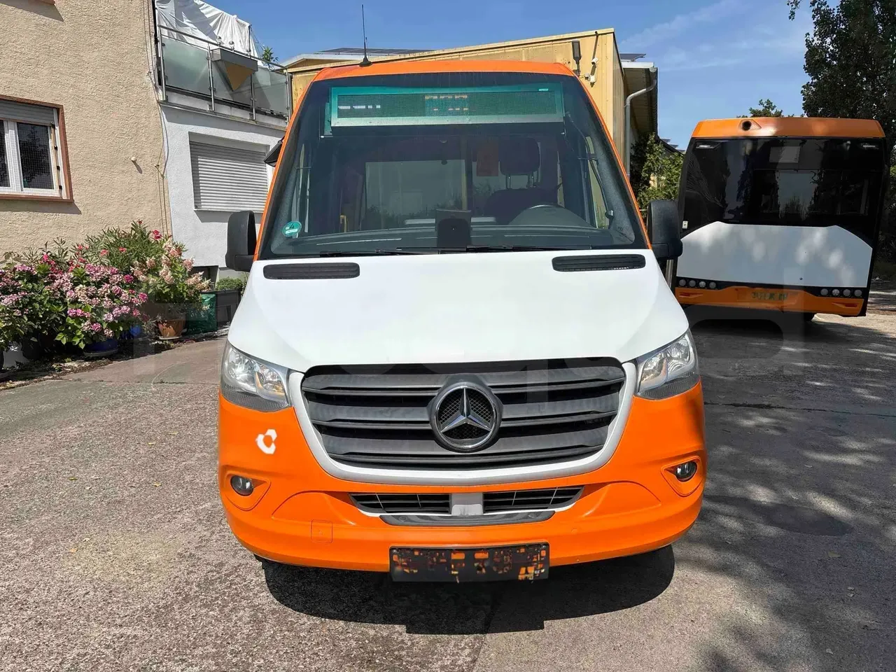 mercedes-benz-sprinter-front-fleequid-WDB9076571P157252