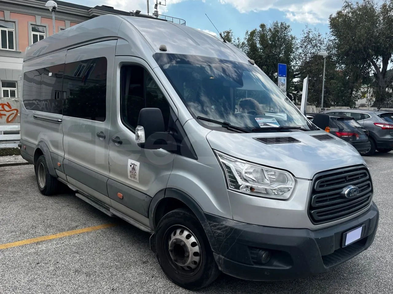 Ford Transit 2017 usado: 17 lugares, Euro 6, 320 268 km