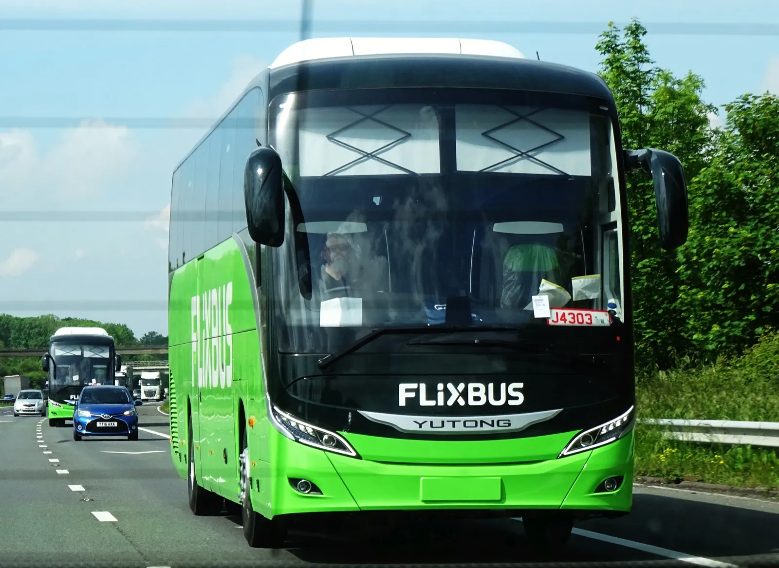 FlixBus Yutong coach on a European motorway