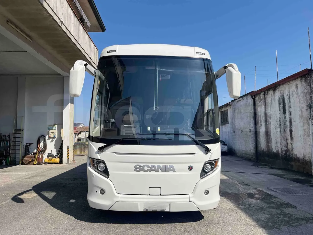 scania-touring-hd-front-fleequid-YS2K4X20001916844