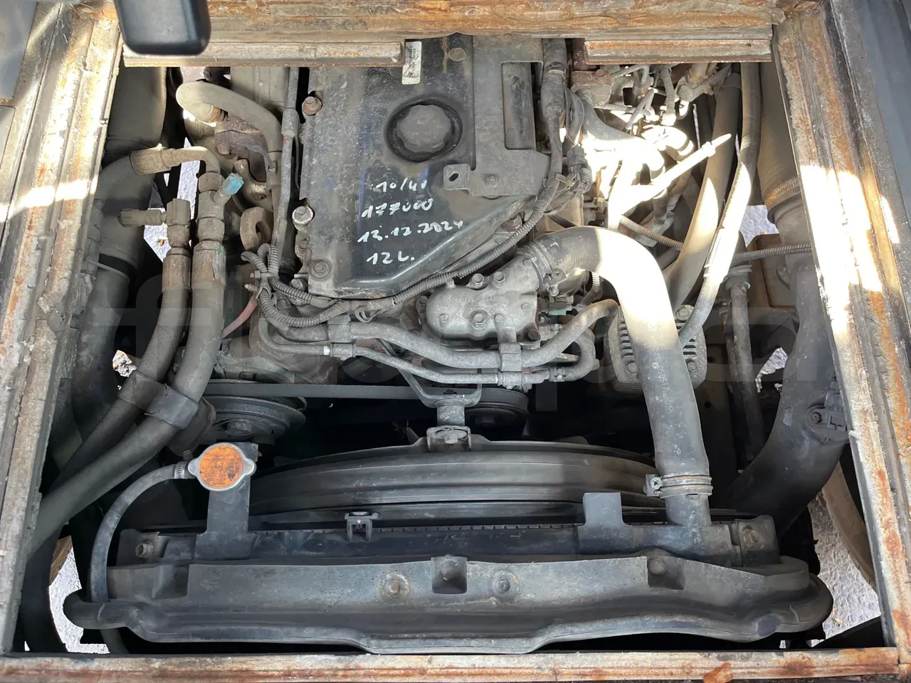 isuzu-turquoisesb-engine-fleequid-NNAM0L8LE02000061