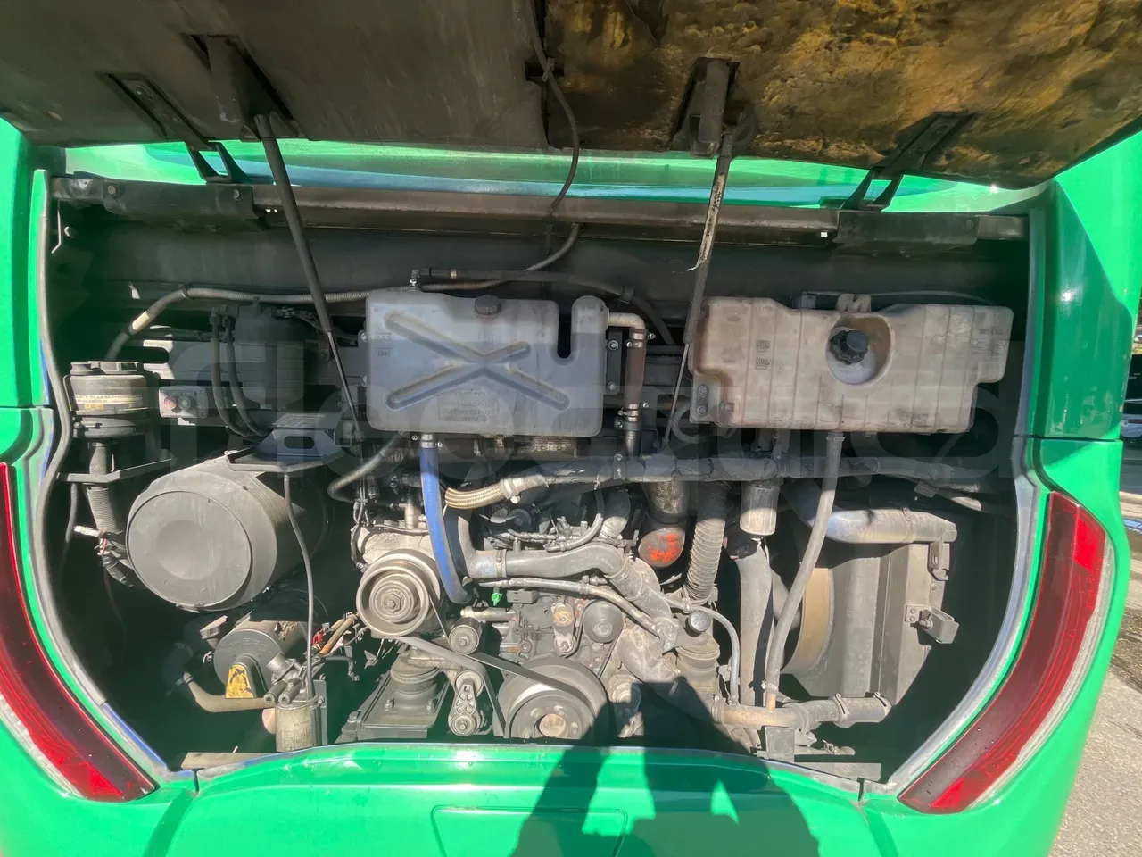 iveco-magelys-engine-fleequid-VNE7257R400002211