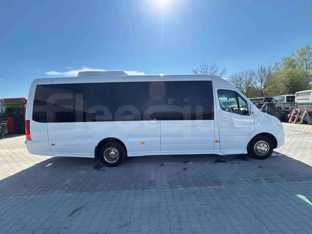 mercedes-benz-sprinter-external-fleequid-WDB9076571P174652